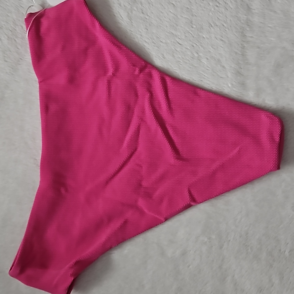 *NWT* Andie The Ruched Side Bottom - Picture 5 of 9